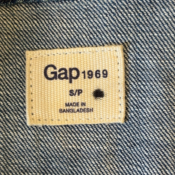 Gap Sz S Long Line Denim Trench Coat Patch Pockets Belt Frayed Edges Blue EUC - Picture 6 of 9